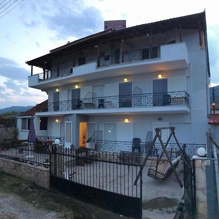 Rena Apartments Asproválta Luaran gambar