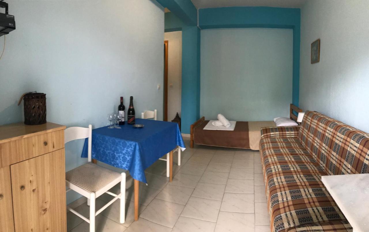 Rena Apartments Asproválta Luaran gambar