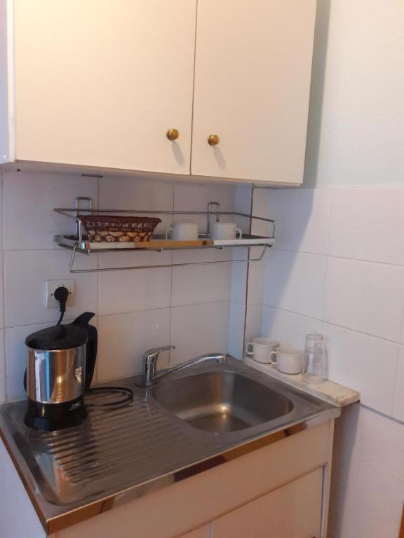 Rena Apartments Asproválta Luaran gambar