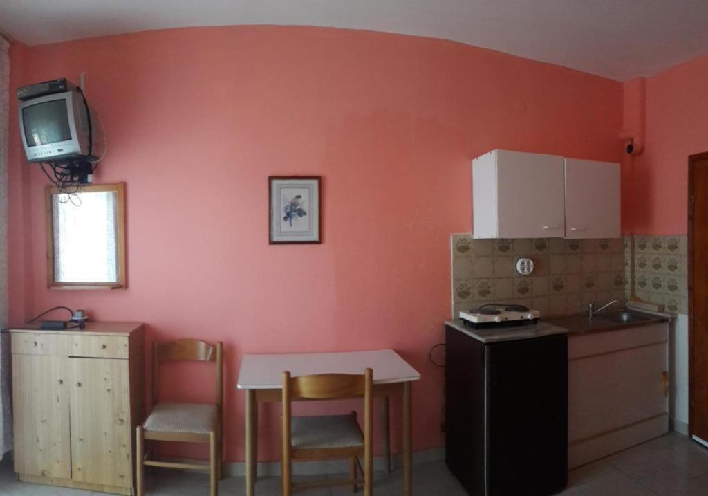 Rena Apartments Asproválta Luaran gambar